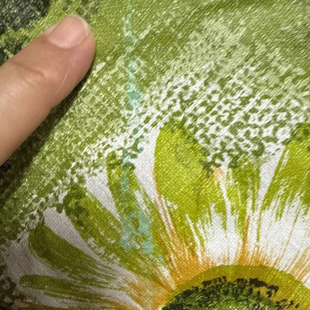 VTG 1970s Flower Power Tablecloth Fringe Hippie Daisy Oval Avocado Green 57x84